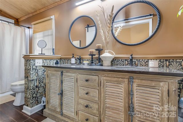 615 Hoke Street, Lincolnton, NC 28092