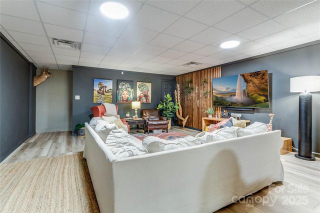 615 Hoke Street, Lincolnton, NC 28092