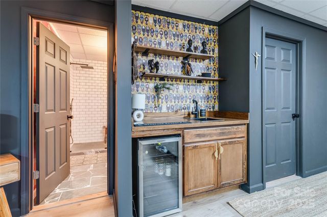 615 Hoke Street, Lincolnton, NC 28092