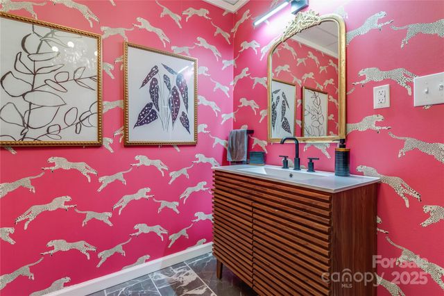 615 Hoke Street, Lincolnton, NC 28092