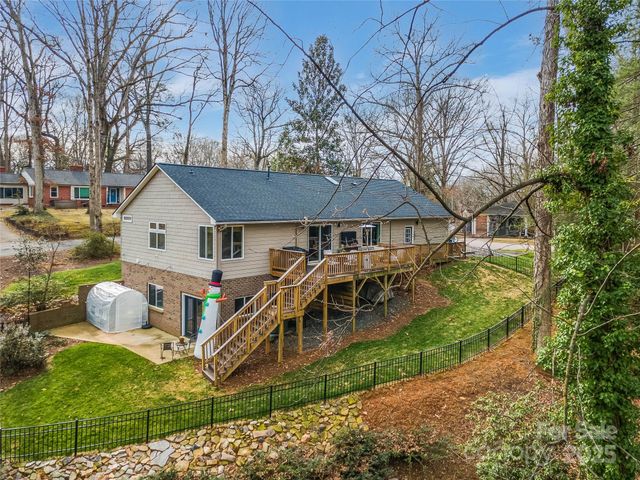 615 Hoke Street, Lincolnton, NC 28092