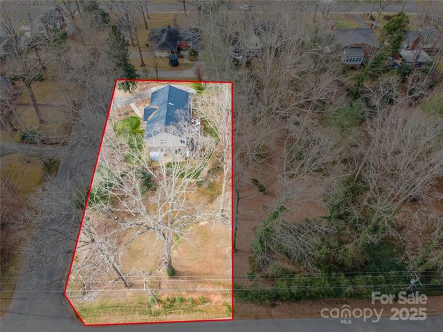 615 Hoke Street, Lincolnton, NC 28092