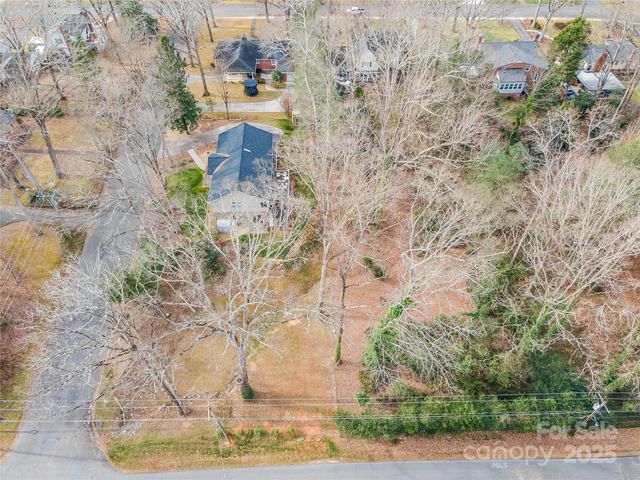 615 Hoke Street, Lincolnton, NC 28092