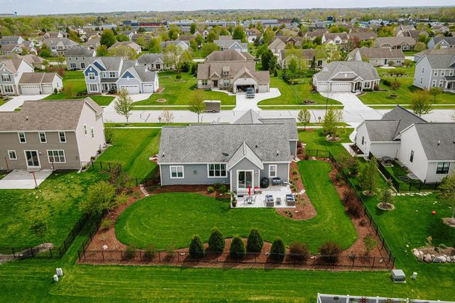 634 Westlawn AVENUE, Mukwonago, WI 53149