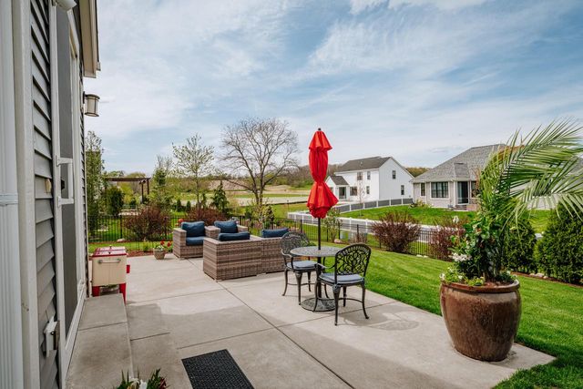 634 Westlawn AVENUE, Mukwonago, WI 53149