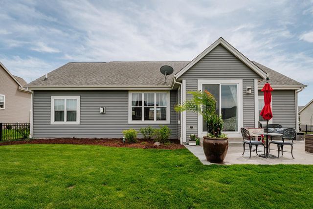 634 Westlawn AVENUE, Mukwonago, WI 53149