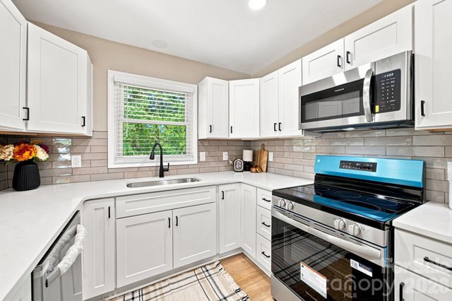 1720 Valwood Street, Kannapolis, NC 28083