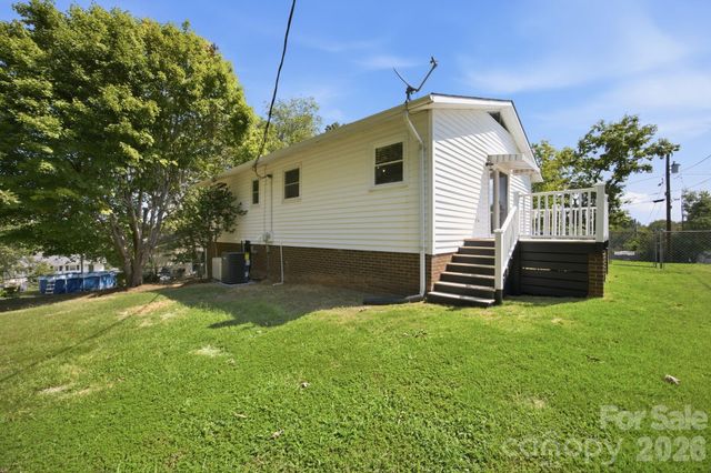 1720 Valwood Street, Kannapolis, NC 28083