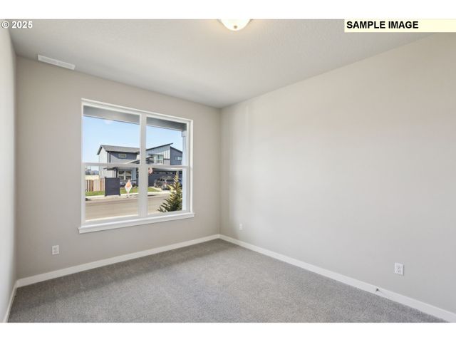 1213 Ne Wildwood Dr, Estacada, OR 97023