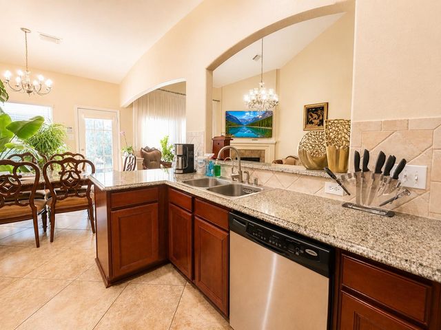 25203 Bright Hollow Lane, Katy, TX 77494
