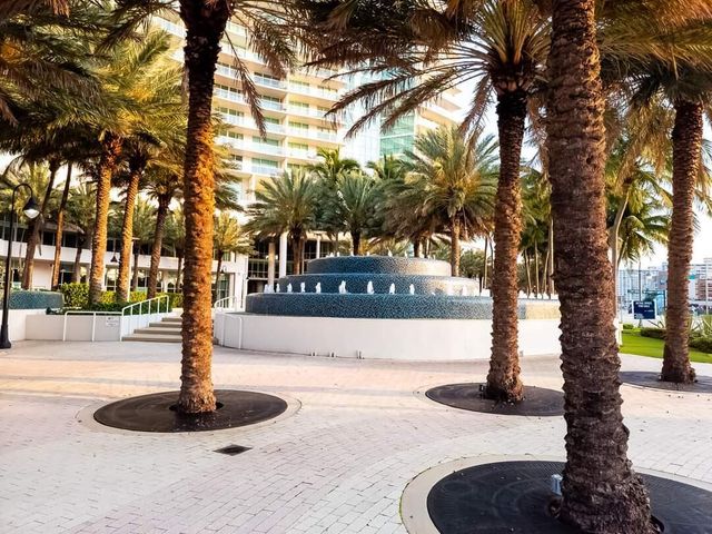 32 NE 22nd Avenue 207, Pompano Beach, FL 33062