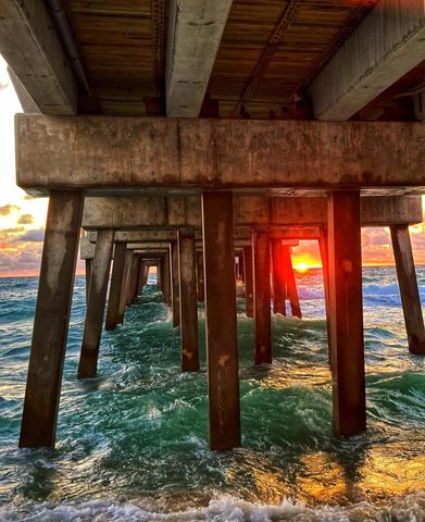 32 NE 22nd Avenue 207, Pompano Beach, FL 33062