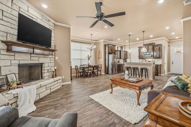 614 Violet Drive, Tolar, TX 76476