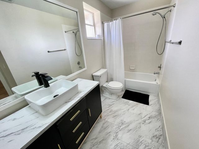12149 NW 34TH Street, Sunrise, FL 33323
