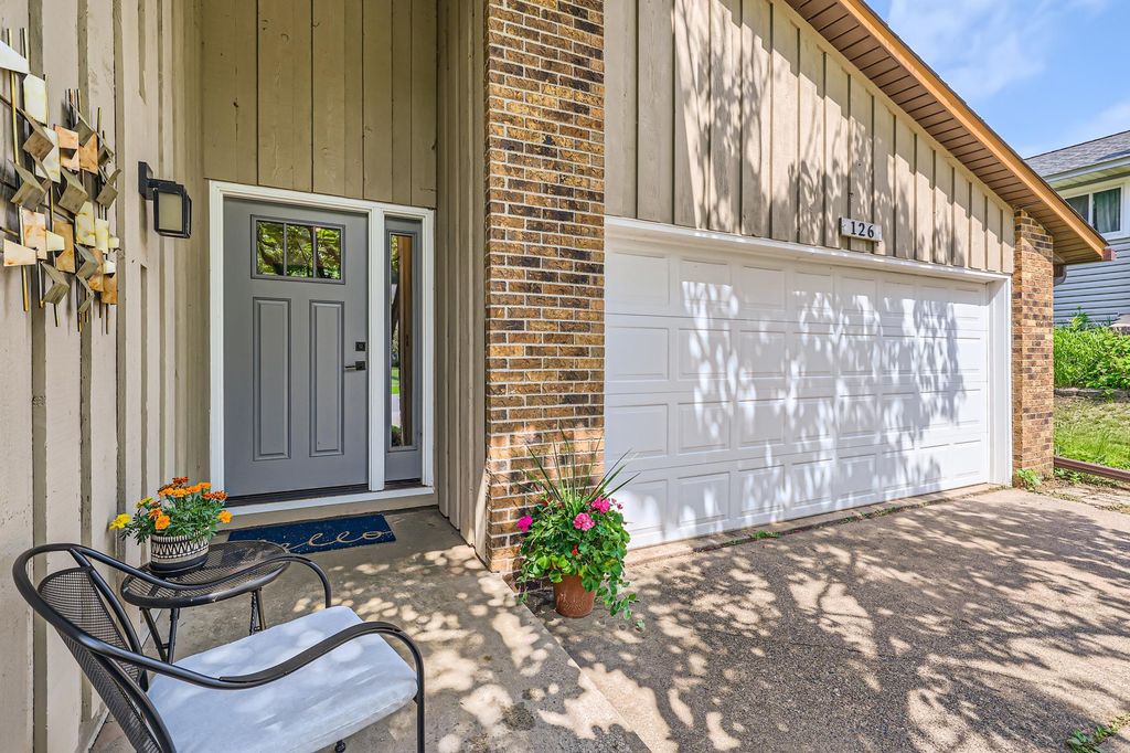 126 Maryknoll Drive, Stillwater, MN 55082