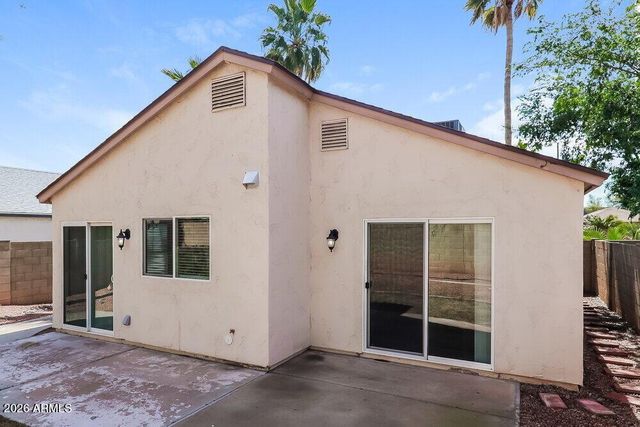 3614 W Camino Del Rio, Glendale, AZ 85310