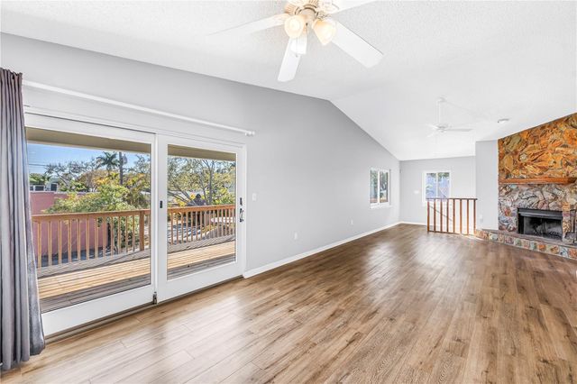 110 29TH AVENUE N, St Petersburg, FL 33704