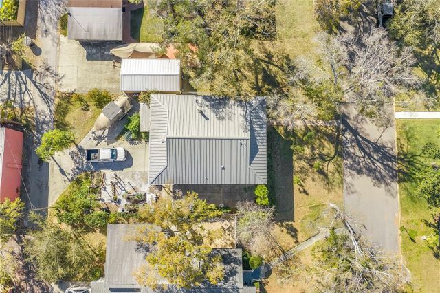 110 29TH AVENUE N, St Petersburg, FL 33704