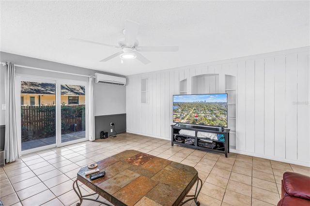 110 29TH AVENUE N, St Petersburg, FL 33704