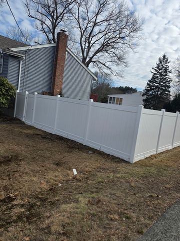 2196 Central St, Stoughton, MA 02072