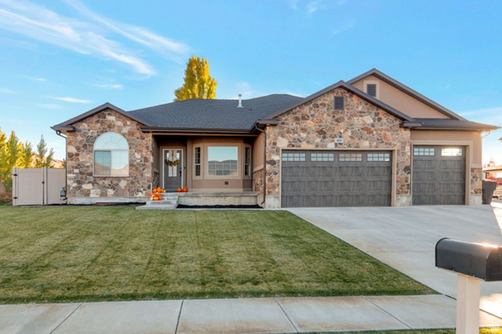 409 W 2100 S, Perry, UT 84302