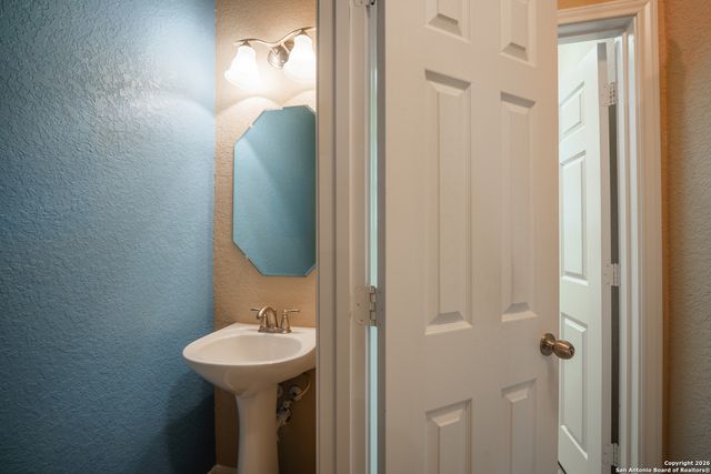 23626 Misty Peak, San Antonio, TX 78258