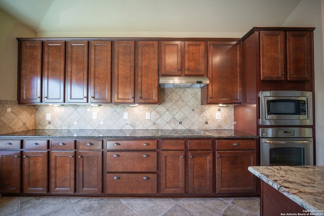 23626 Misty Peak, San Antonio, TX 78258