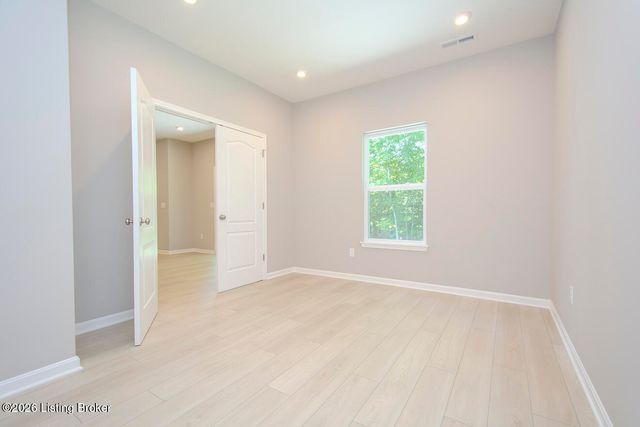 17801 Bridle Run Dr, Louisville, KY 40245