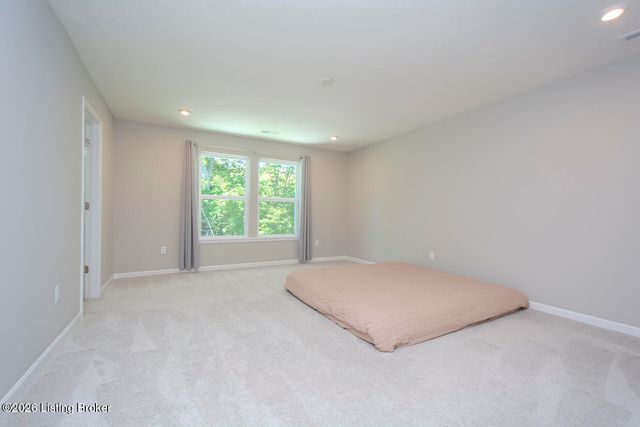 17801 Bridle Run Dr, Louisville, KY 40245