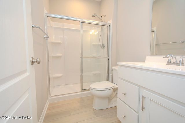 17801 Bridle Run Dr, Louisville, KY 40245