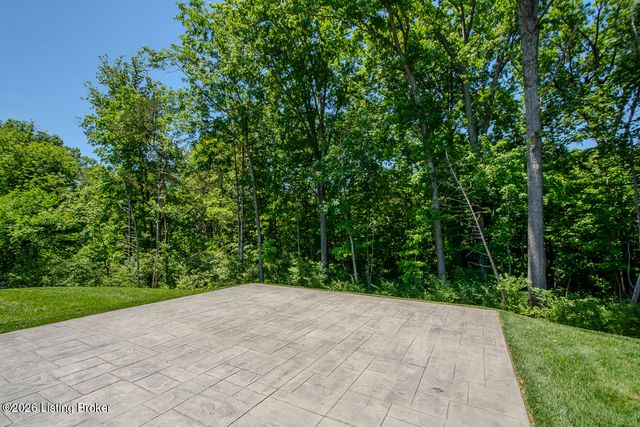 17801 Bridle Run Dr, Louisville, KY 40245