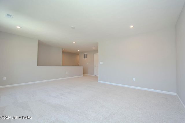 17801 Bridle Run Dr, Louisville, KY 40245
