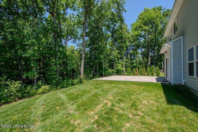 17801 Bridle Run Dr, Louisville, KY 40245