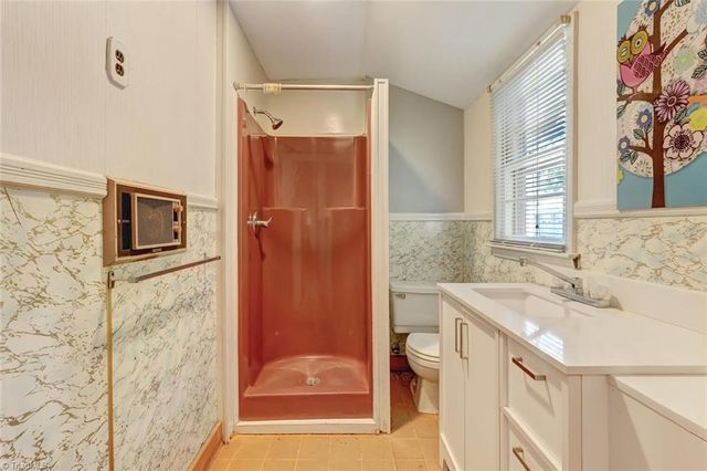 4009 Groometown Road, Greensboro, NC 27407