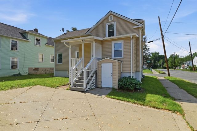 25 High Street, Agawam, MA 01001