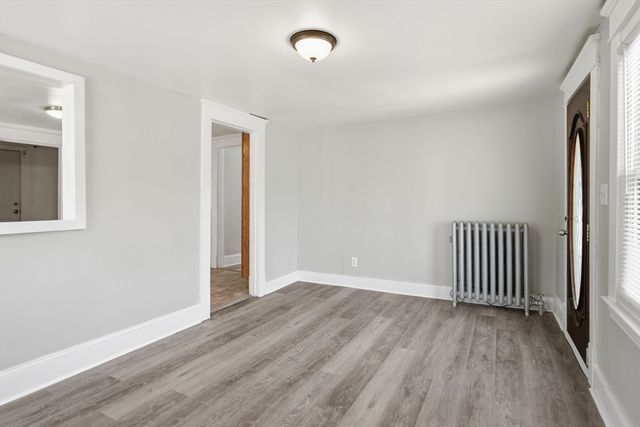 25 High Street, Agawam, MA 01001