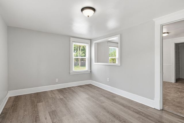 25 High Street, Agawam, MA 01001