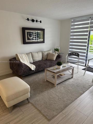 3300 NE 192nd Street 414, Aventura, FL 33180