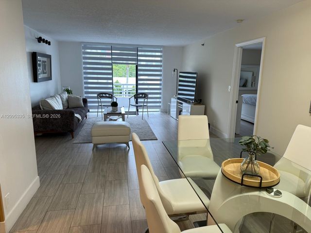 3300 NE 192nd Street 414, Aventura, FL 33180