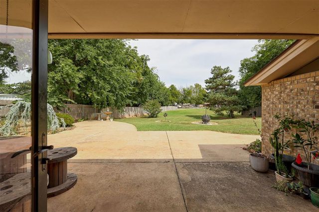 613 SW 63rd Terrace, Oklahoma City, OK 73139
