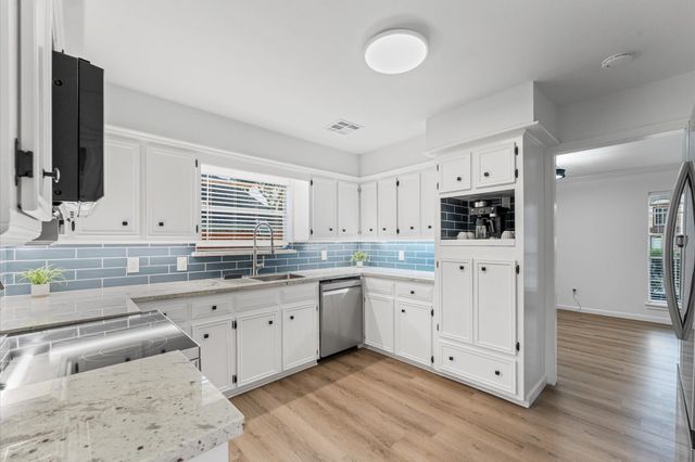 15807 Crystal Brook Drive, Houston, TX 77068