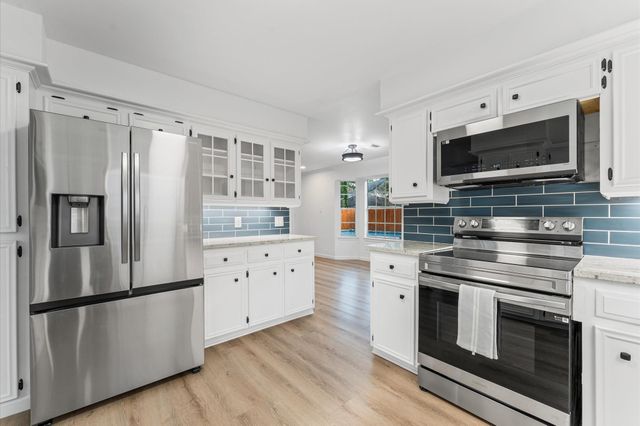 15807 Crystal Brook Drive, Houston, TX 77068