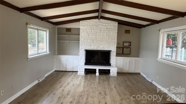 938 Sandswood Drive, Gastonia, NC 28054