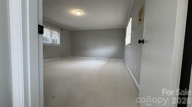 938 Sandswood Drive, Gastonia, NC 28054