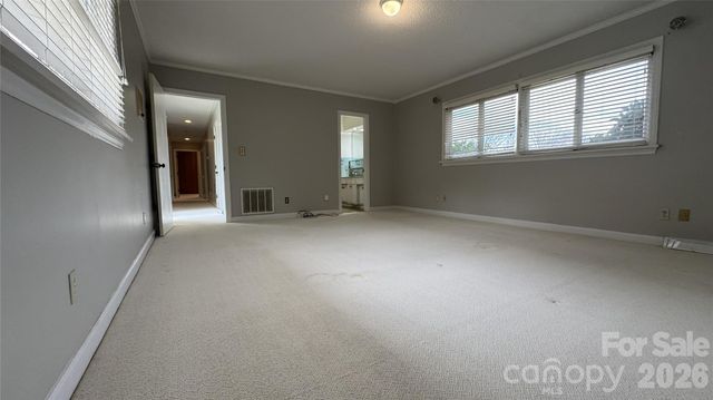 938 Sandswood Drive, Gastonia, NC 28054