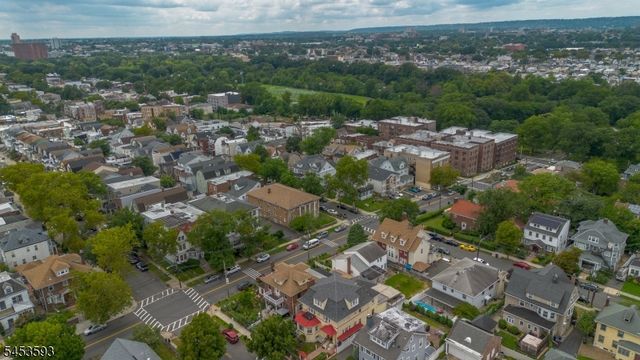 300 Ridge St, Newark City, NJ 07104