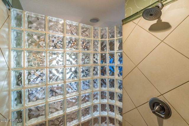 1664 E BRIDGEPORT Parkway, Gilbert, AZ 85295