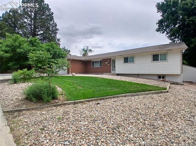 4017 N Loring Circle, Colorado Springs, CO 80909