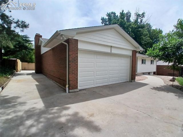 4017 N Loring Circle, Colorado Springs, CO 80909