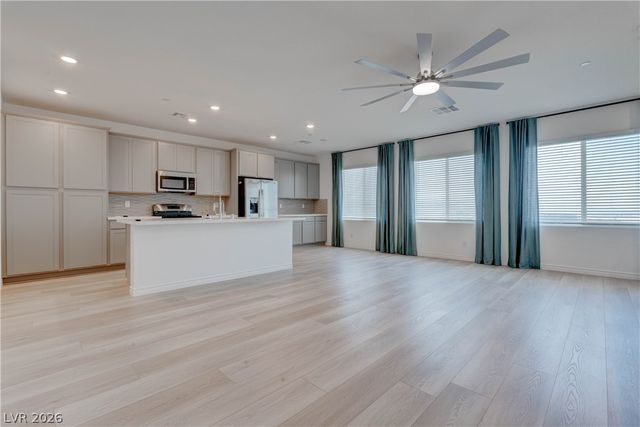 3302 Viola Hills Avenue, Henderson, NV 89044